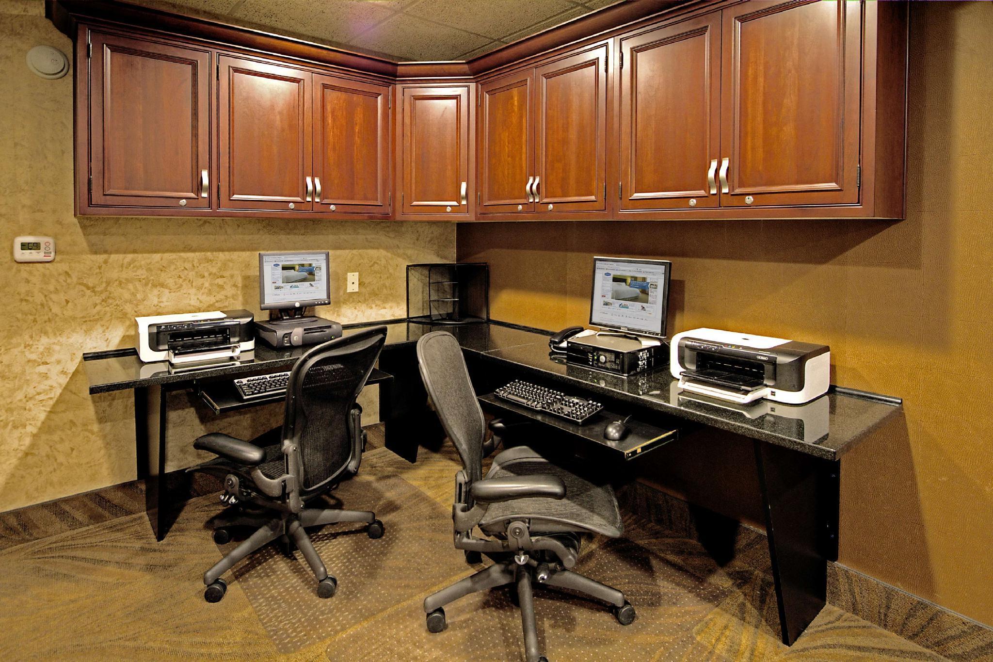 Hampton Inn Τράβερς Σίτι Εξωτερικό φωτογραφία