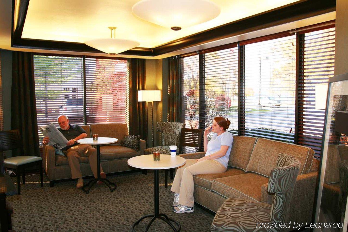 Hampton Inn Τράβερς Σίτι Εστιατόριο φωτογραφία